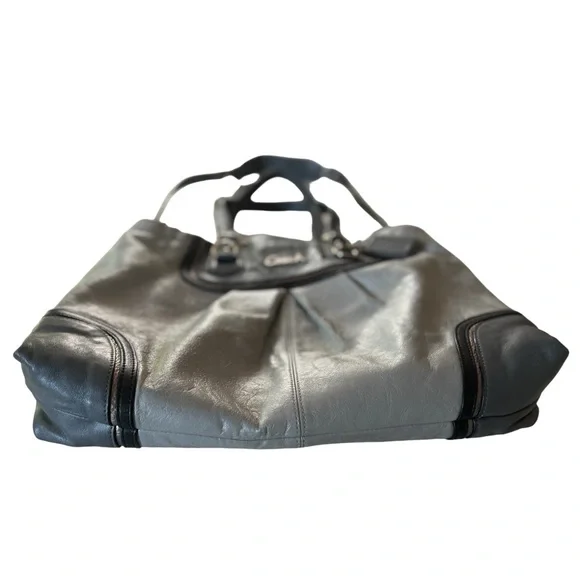 COACH Silver Ashley Handbag Purse. - Picture 2 of 8